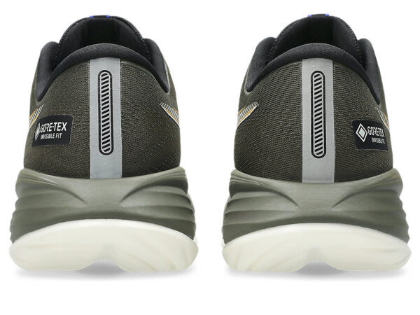 1011C048_200_SB_BK_GLB Asics Gel-Cumulus 27 GTX