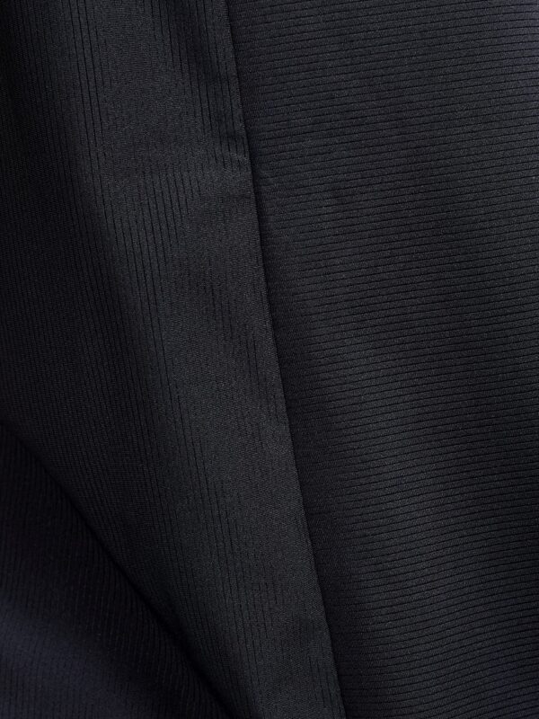 1706598529633-975_A1l-s774MyL.jpeg 22617641