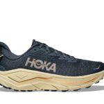 Hoka Challenger 8